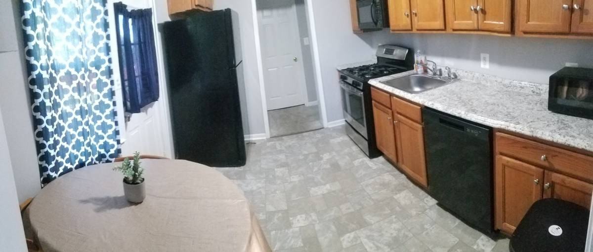 66 Swan St #1 - Photo 2 of 5