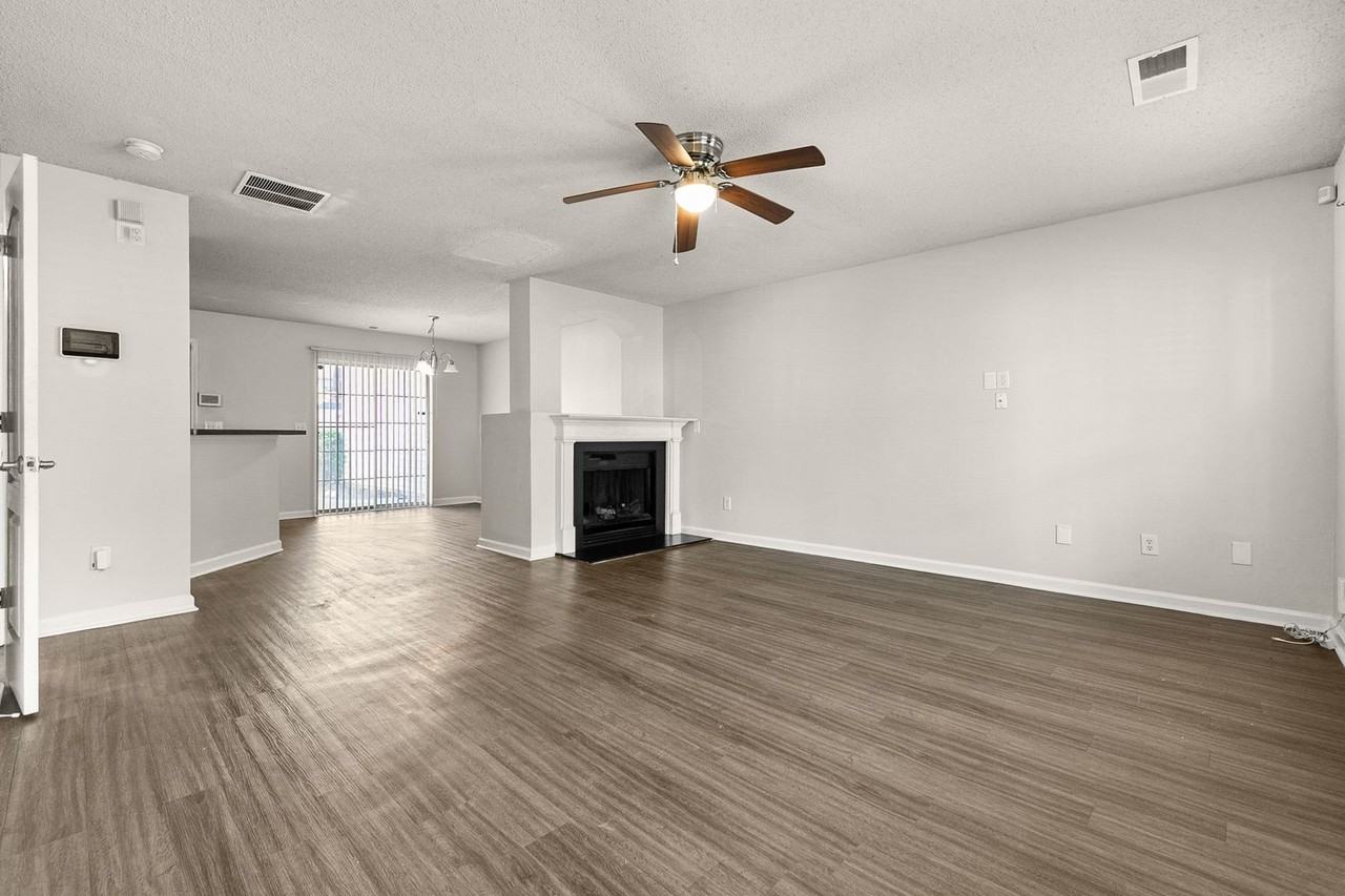 3483 Parc Dr Sw - Photo 6 of 16