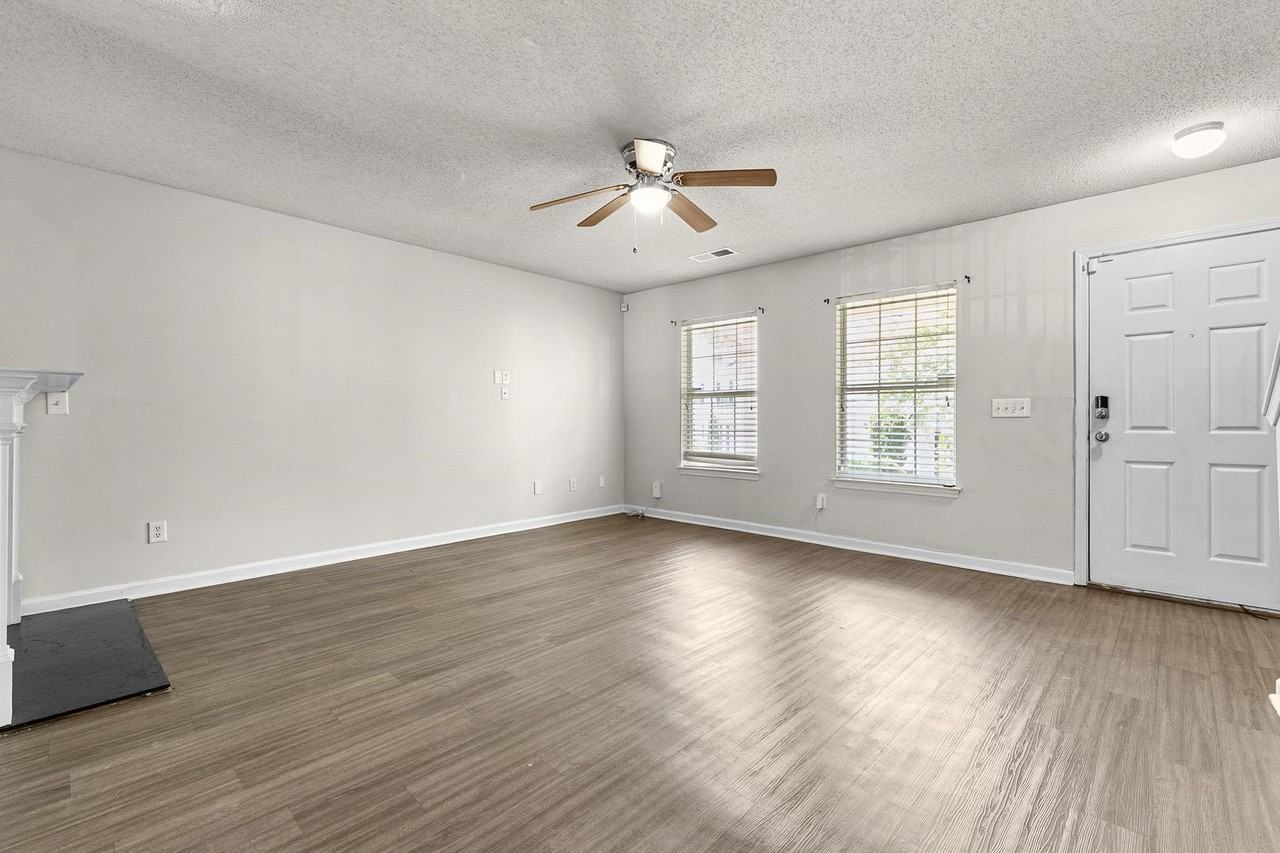 3483 Parc Dr Sw - Photo 7 of 16