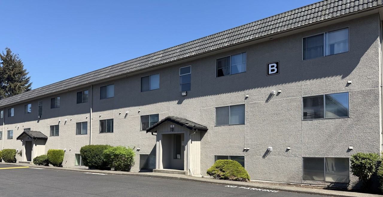 Blue Bird Apartments - Photo 2 of 2