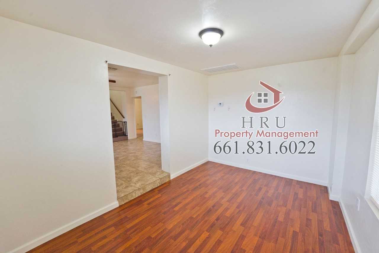 6001 Zephyr Ln - Photo 7 of 31