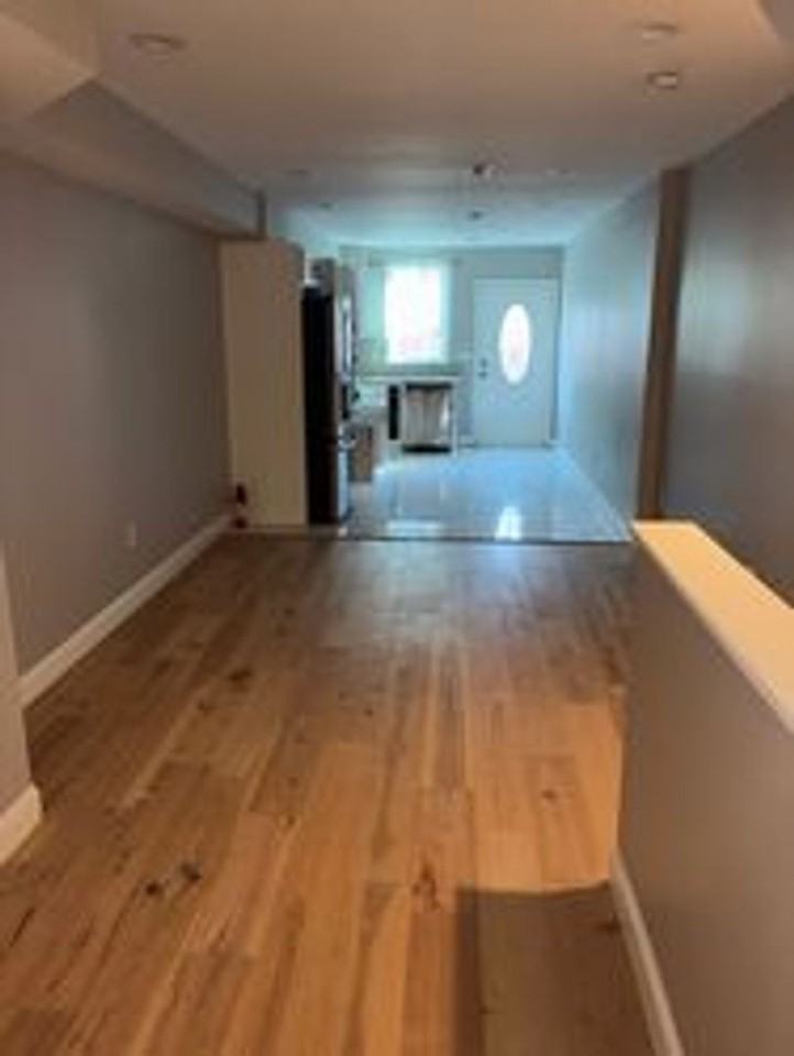 1403 Race St - Photo 4 of 14