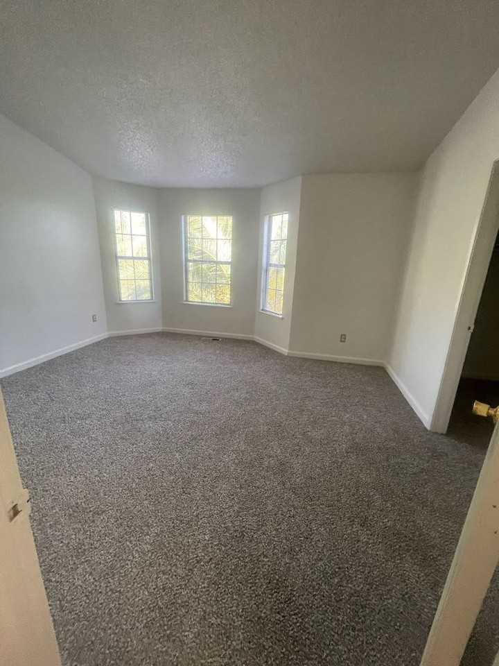 802 Military E - Photo 2 of 9