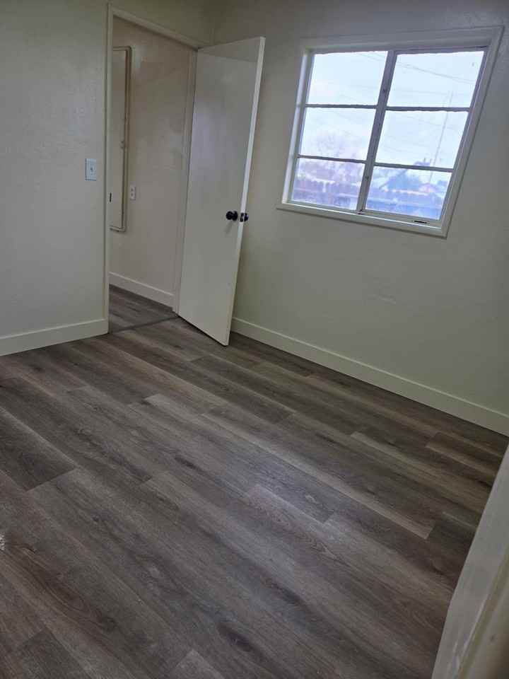 1700 Bainum Ave - Photo 3 of 14