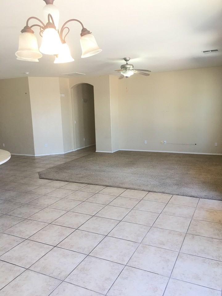 4524 W Pleasant Ln - Photo 6 of 16