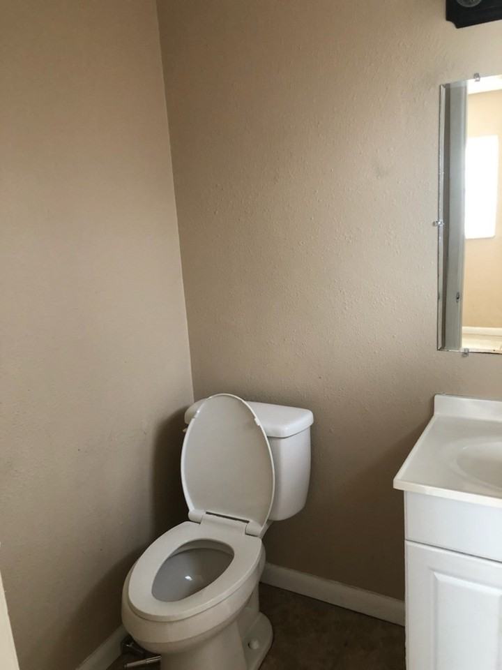 1605 N Lake Shipp Dr Sw - Photo 5 of 7