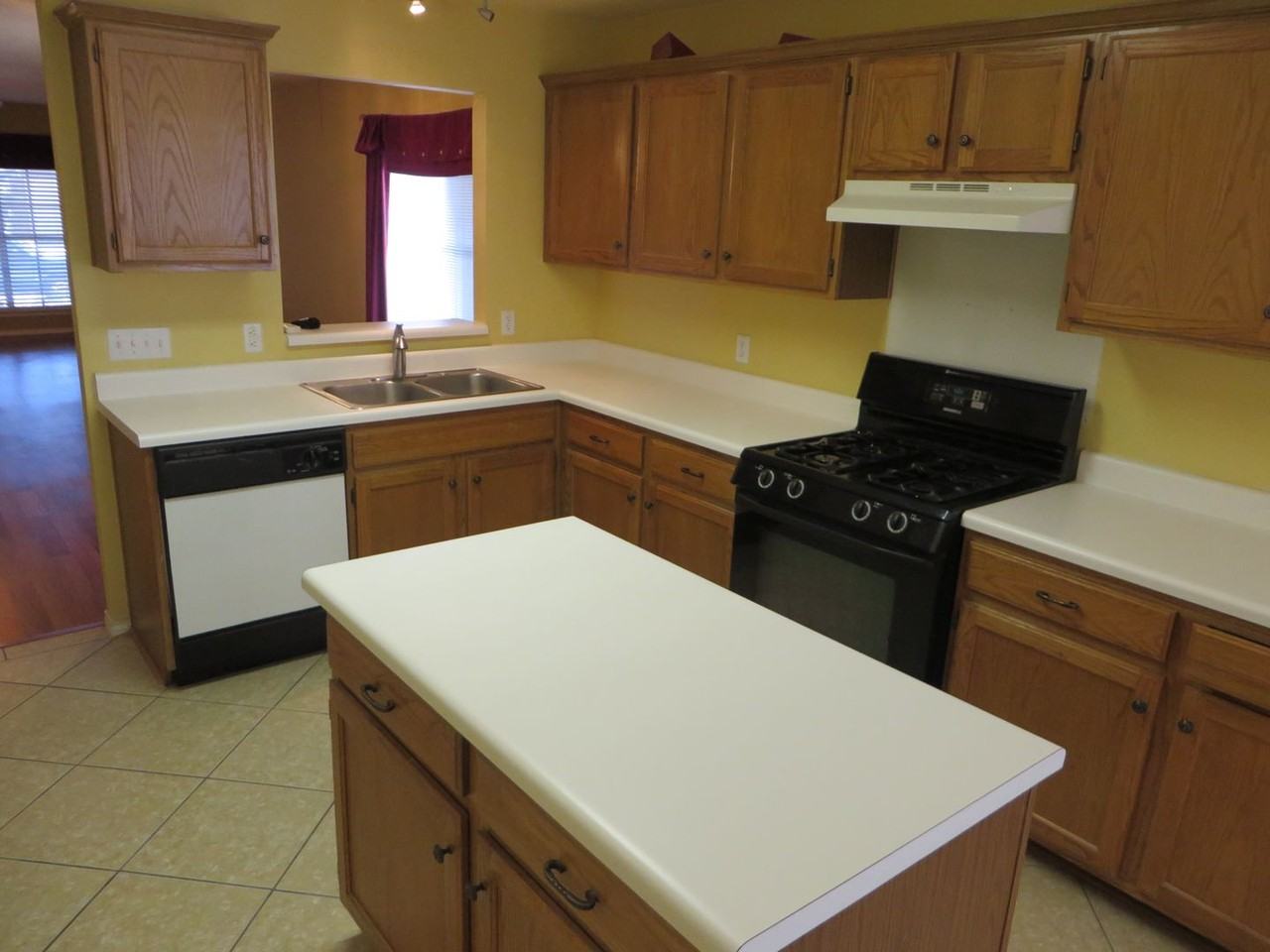 15506 Imperial Jade Dr - Photo 6 of 12