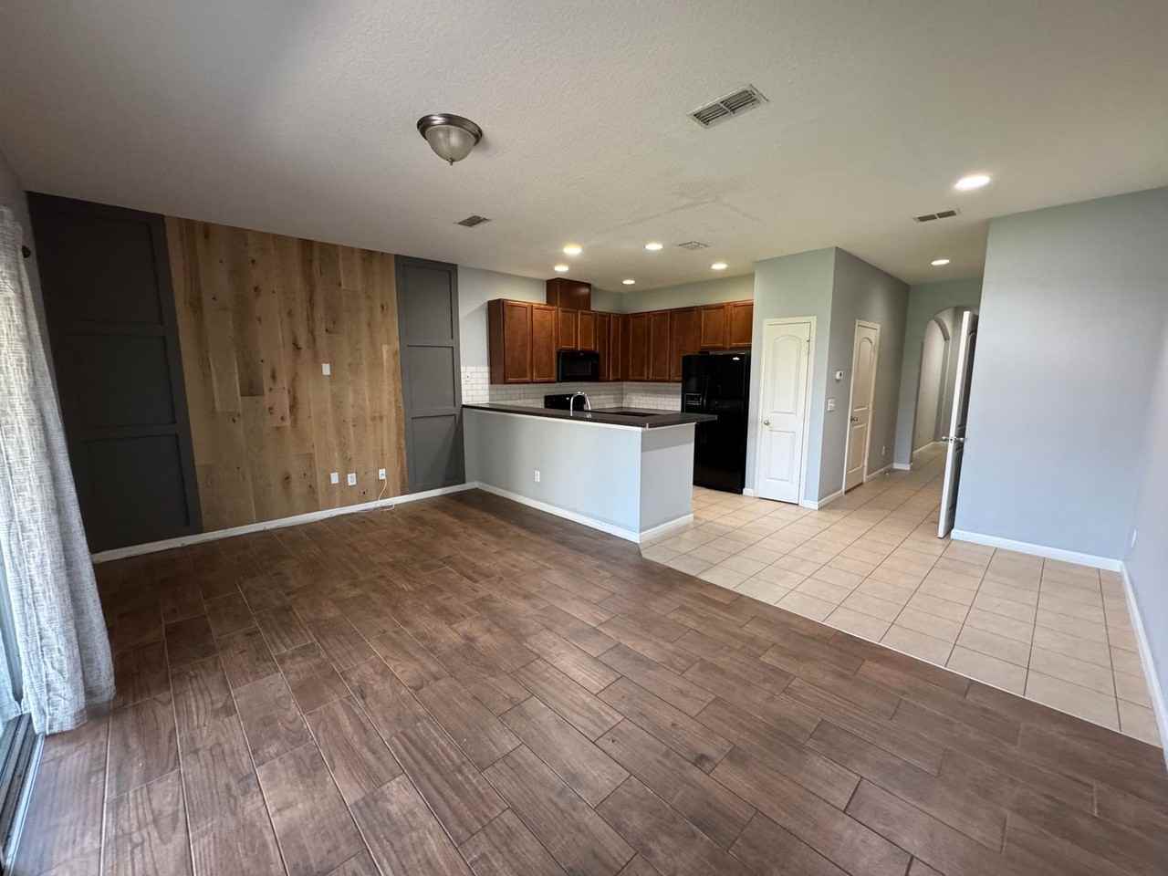 13277 Ocean Mist Dr - Photo 3 of 20