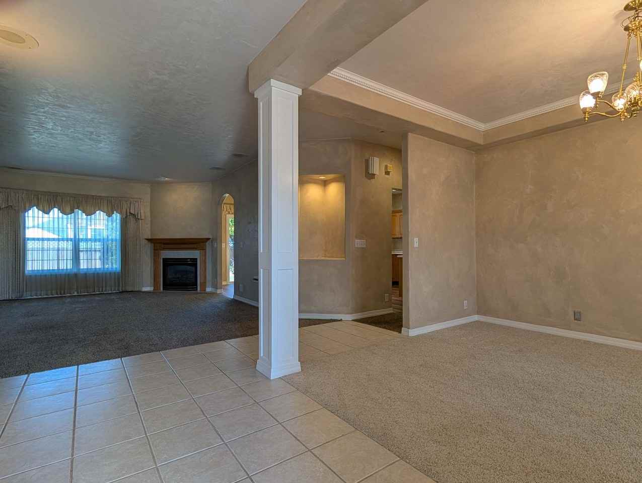 5925 Rombauer Rd - Photo 4 of 28