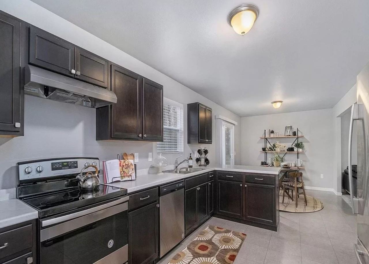 8758 Tiburon Ln - Photo 6 of 24