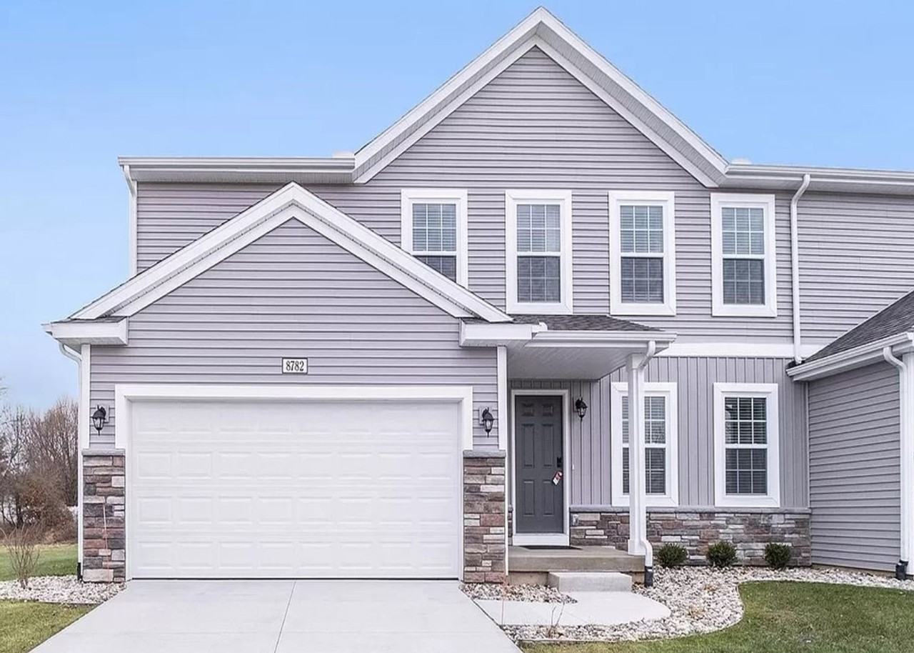 8758 Tiburon Ln - Photo 2 of 24