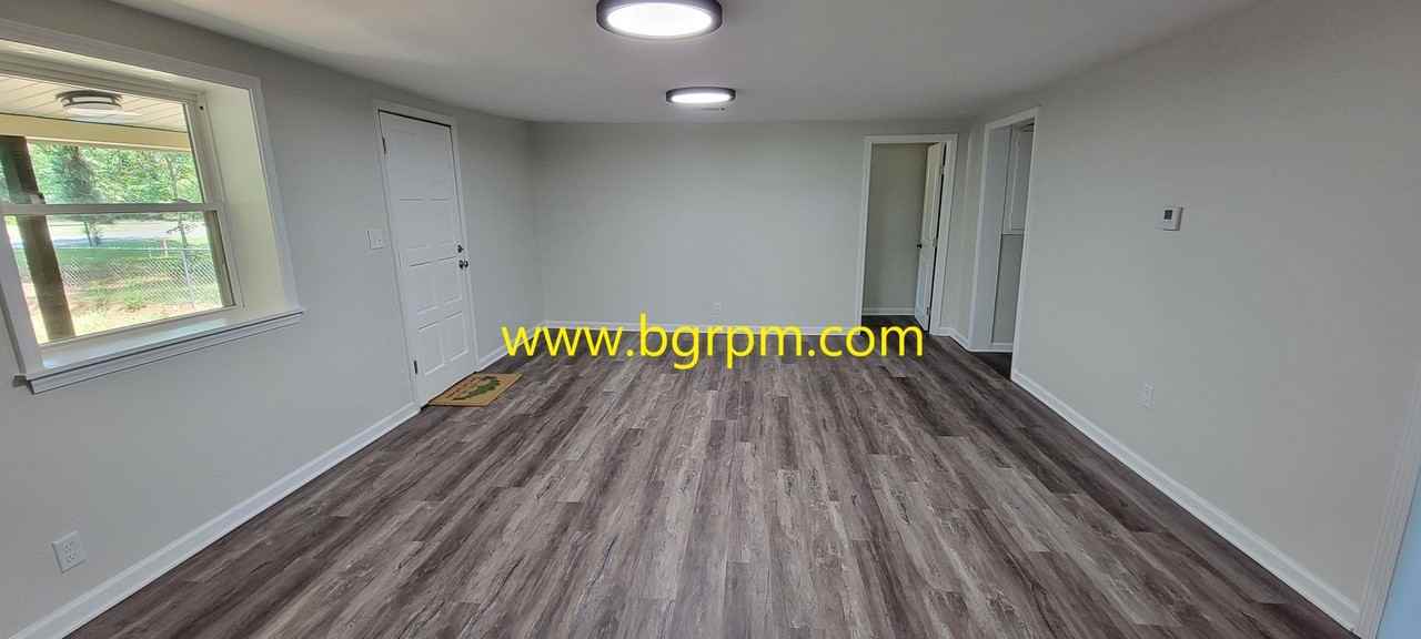 10459 Highway 89 S - Photo 3 of 9