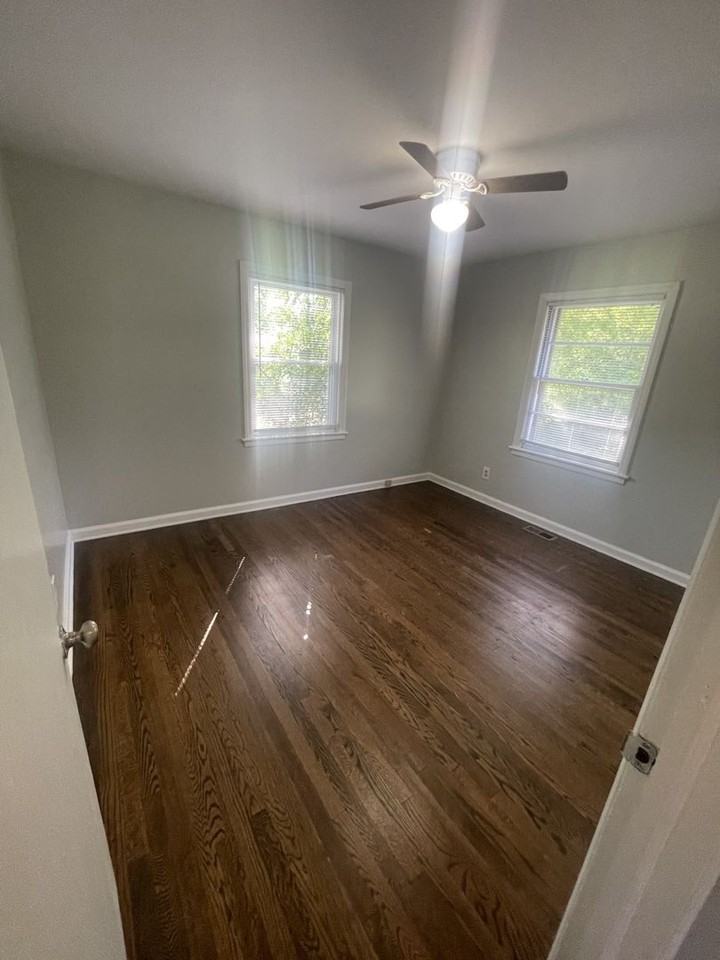 805 Culpepper Ln - Photo 6 of 8