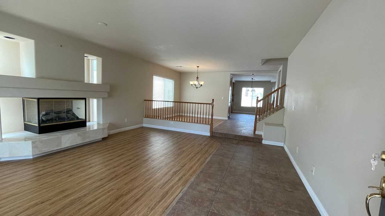 1036 Bearpaw Catch Ct - Photo 2 of 28