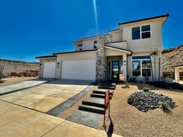featured image of 3984 E Cerro Way