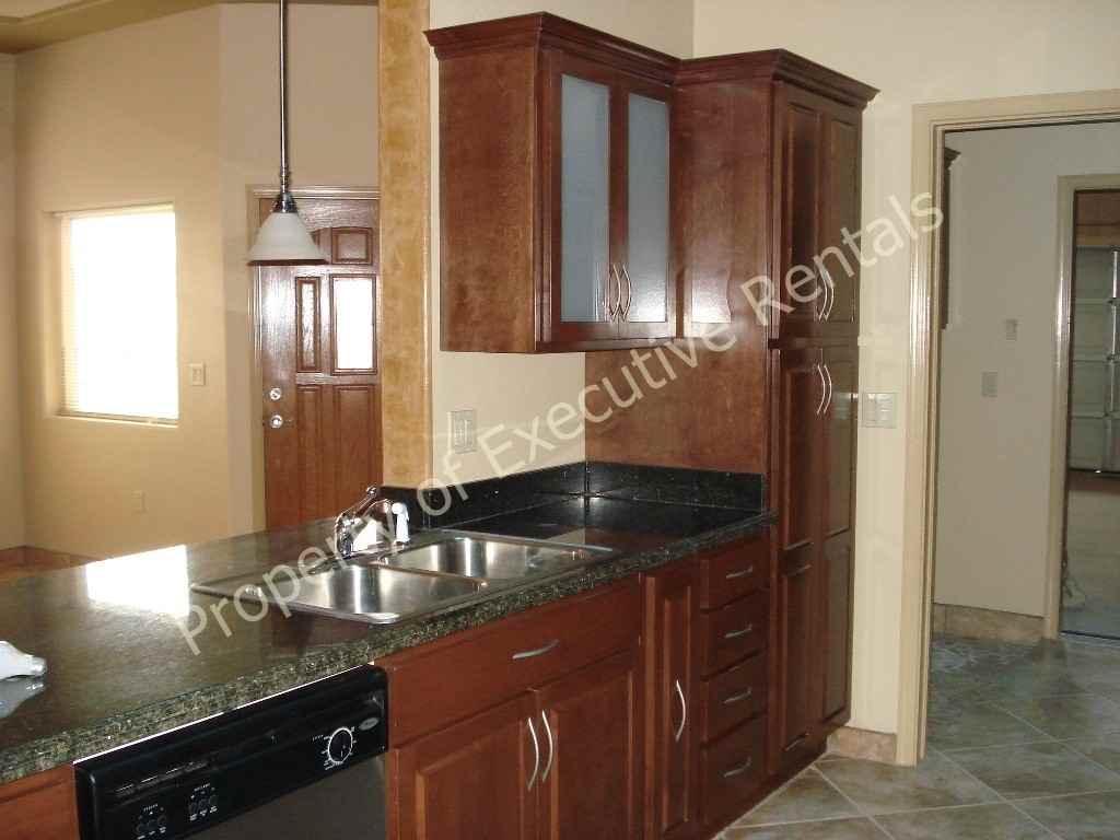 4206 Tres Ninos #A - Photo 6 of 17