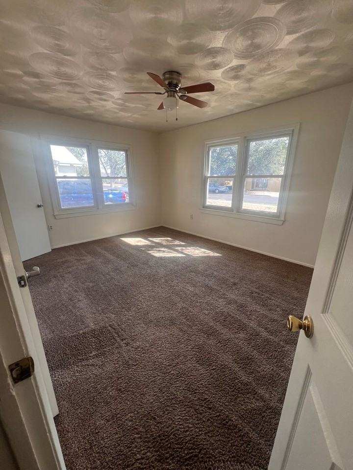 314 Santa Rita Dr - Photo 4 of 7