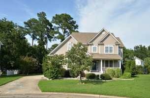 featured image of 13401 Sailmaker Ln