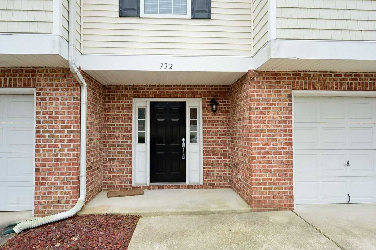 732 Sequoia Way - Photo 3 of 31