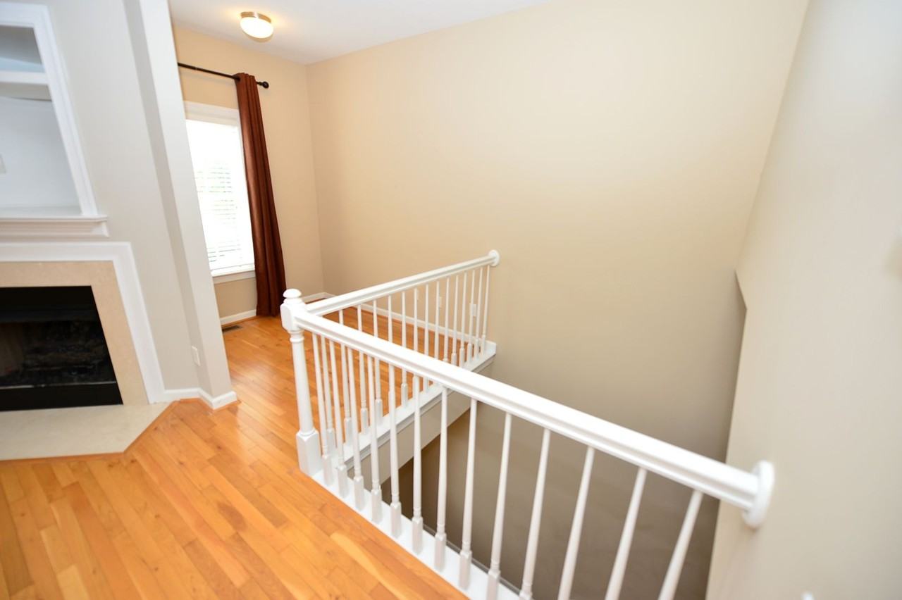 732 Sequoia Way - Photo 7 of 31