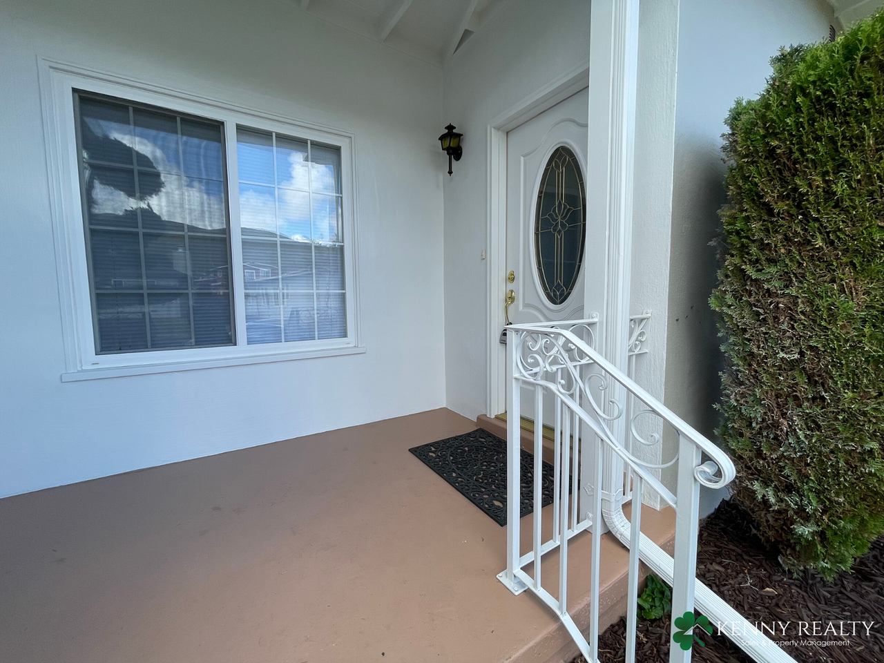 1004 Crestwood Dr - Photo 2 of 27