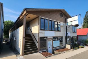 514 E Woodin Ave - Photo 1 of 1