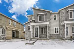 featured image of 1654 S Andes Way