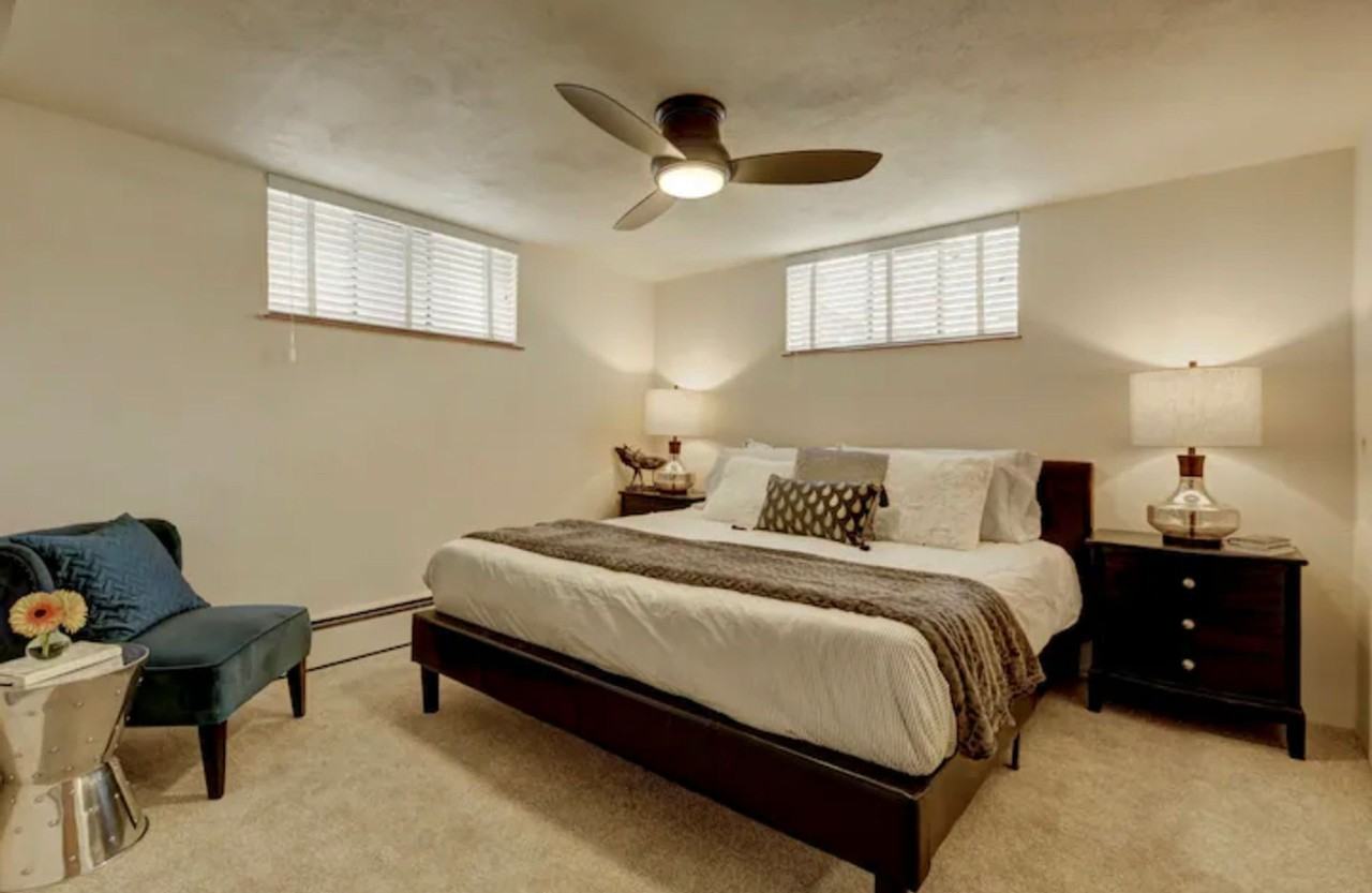 805 S Ogden St - Photo 5 of 13