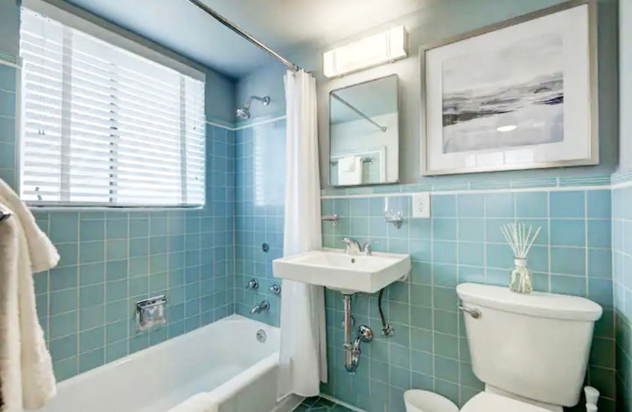 805 S Ogden St - Photo 6 of 13