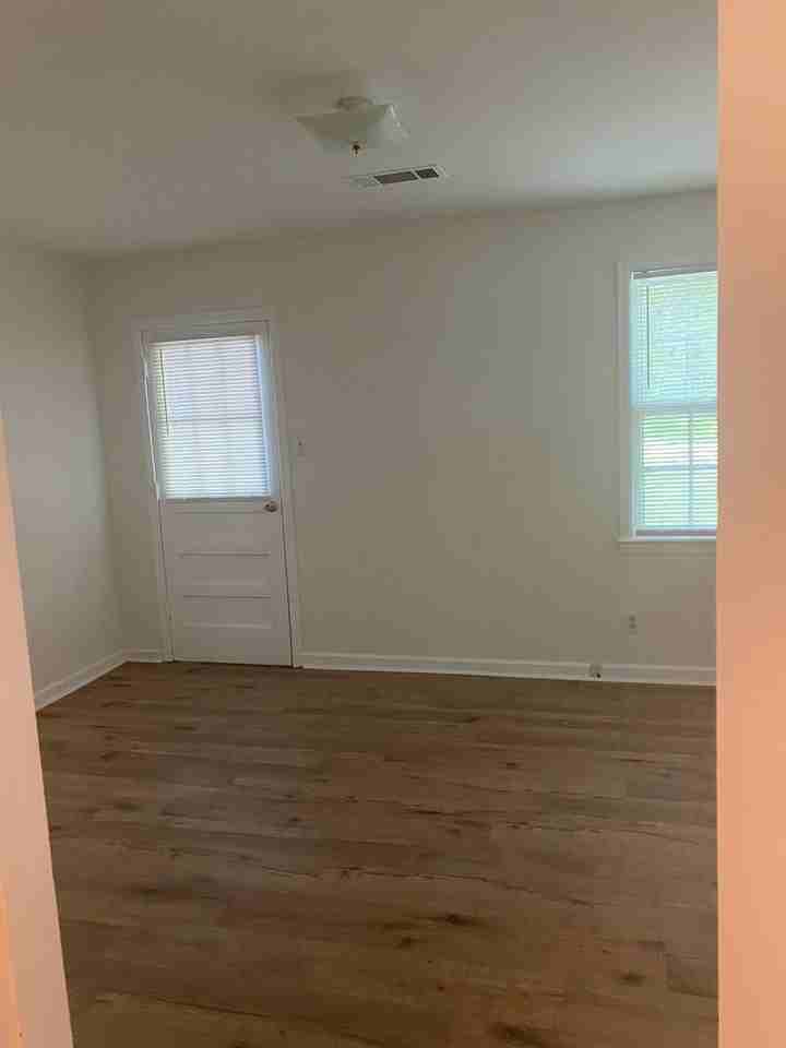 3871 Lytle Cir - Photo 7 of 12