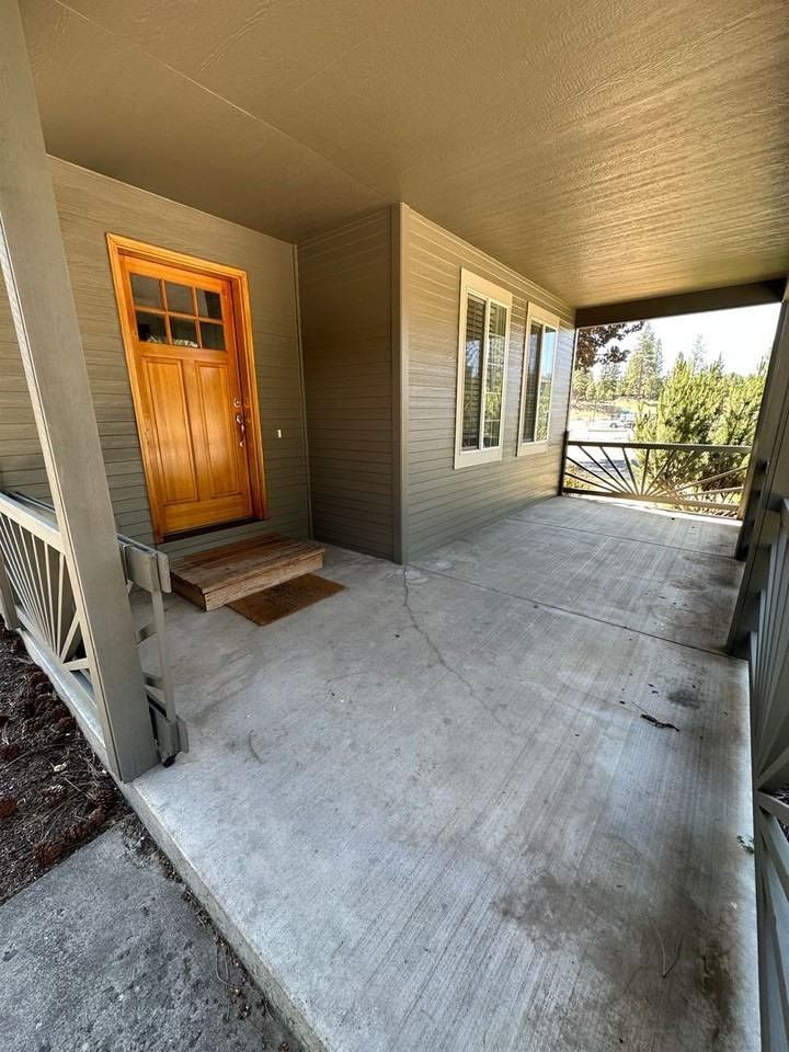 2110 Nw Torrey Pines Dr - Photo 3 of 20