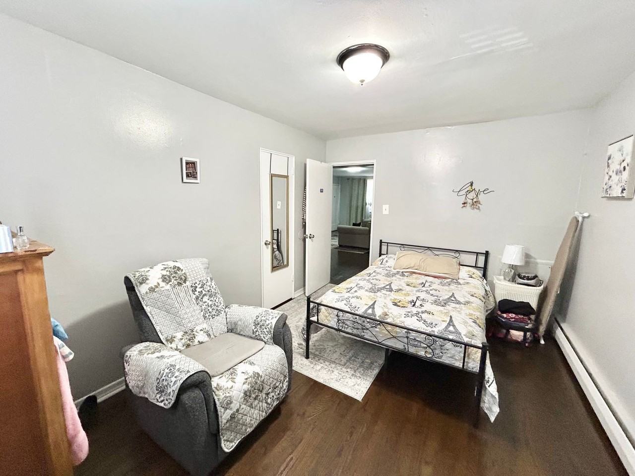 Fallsview Gardens - Photo 4 of 26
