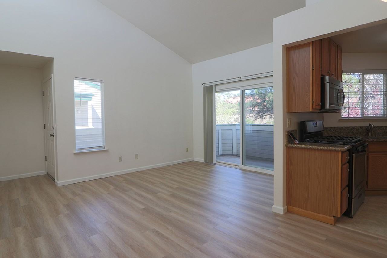 2659 Sycamore Glen Dr #3 - Photo 5 of 21