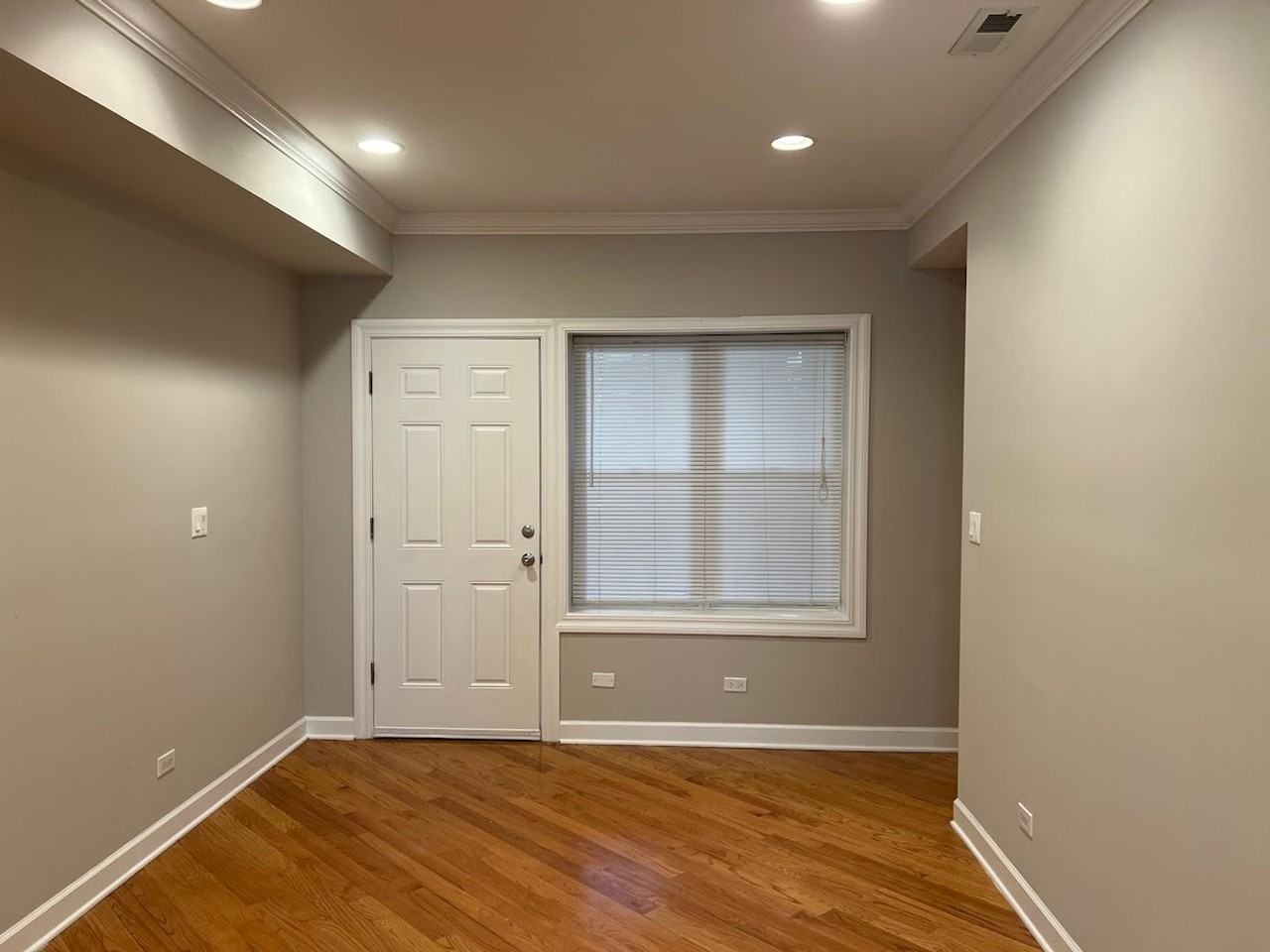 2120 W Arthur - Photo 5 of 21