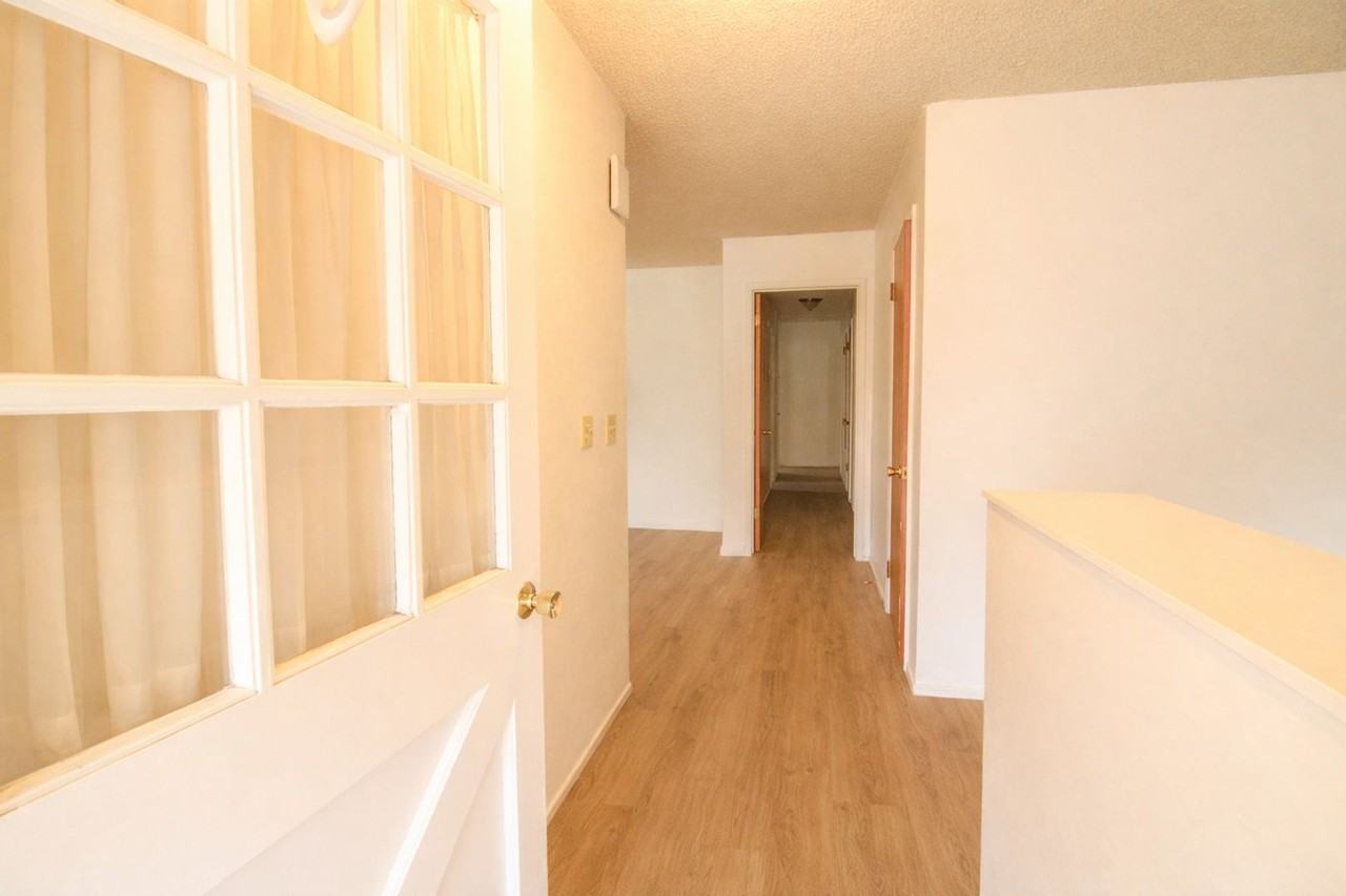 3573 Johnson Ave - Photo 3 of 25