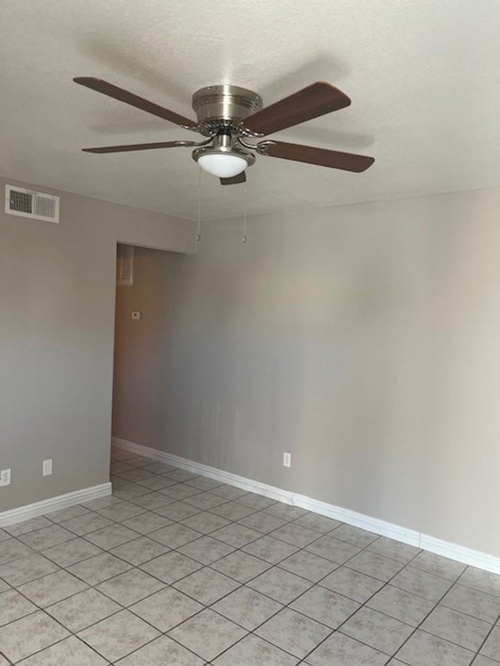 4344 Vornsand Dr - Photo 4 of 10