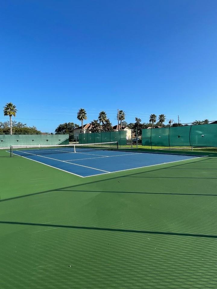 1282 Clove Dr - Photo 6 of 48