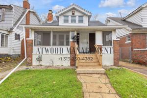 featured image of 13979 Cherrylawn St