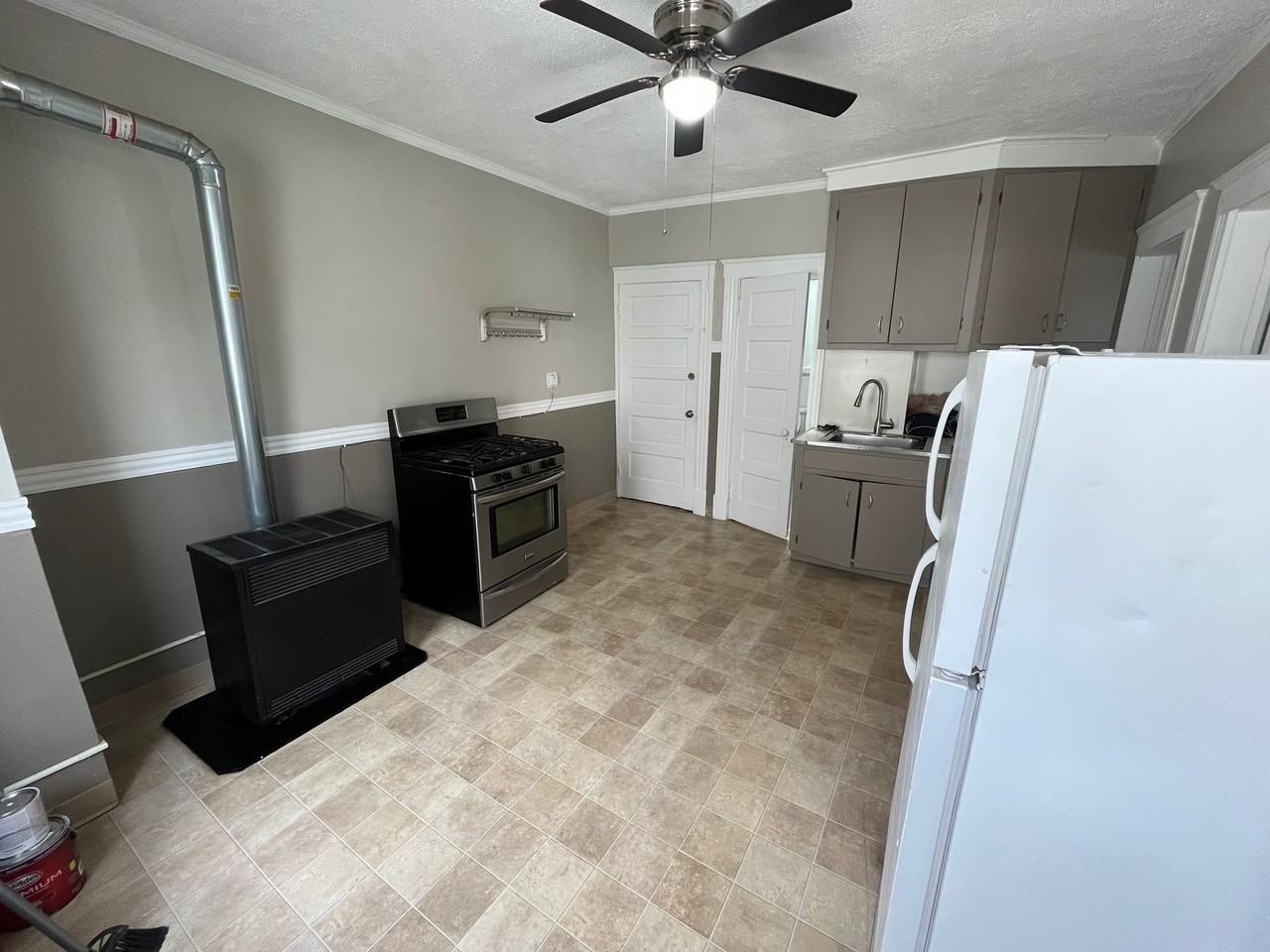 26-28 Parker St. - Photo 4 of 6