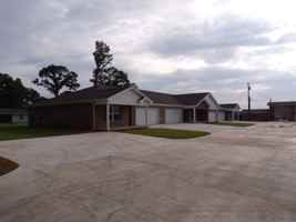 featured image of 323 Lowe Dr