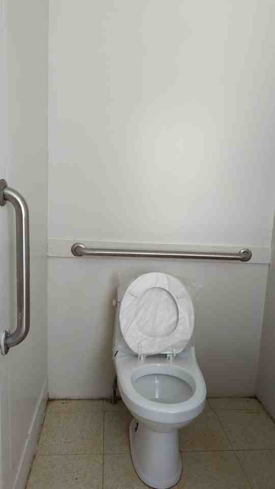 Calhoun Pl 121-123 - Photo 5 of 13