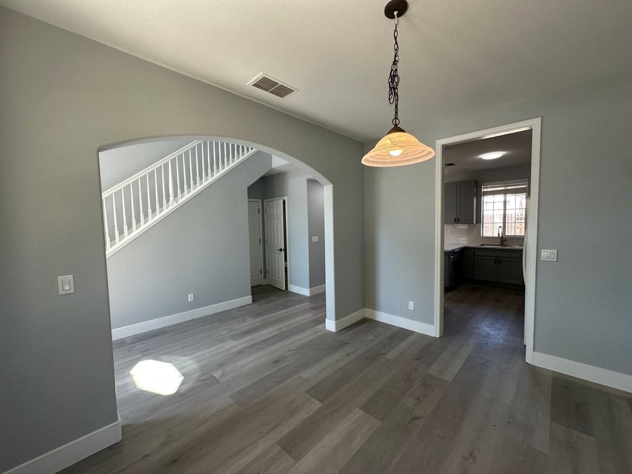 1435 Lever Blvd - Photo 3 of 23