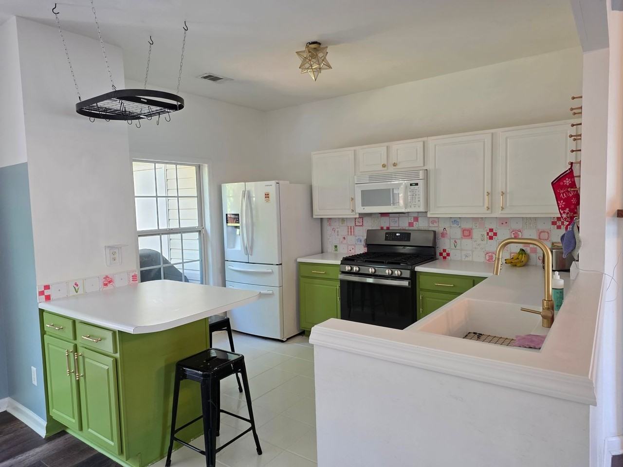 1706 Stanwood Dr Nw - Photo 5 of 15