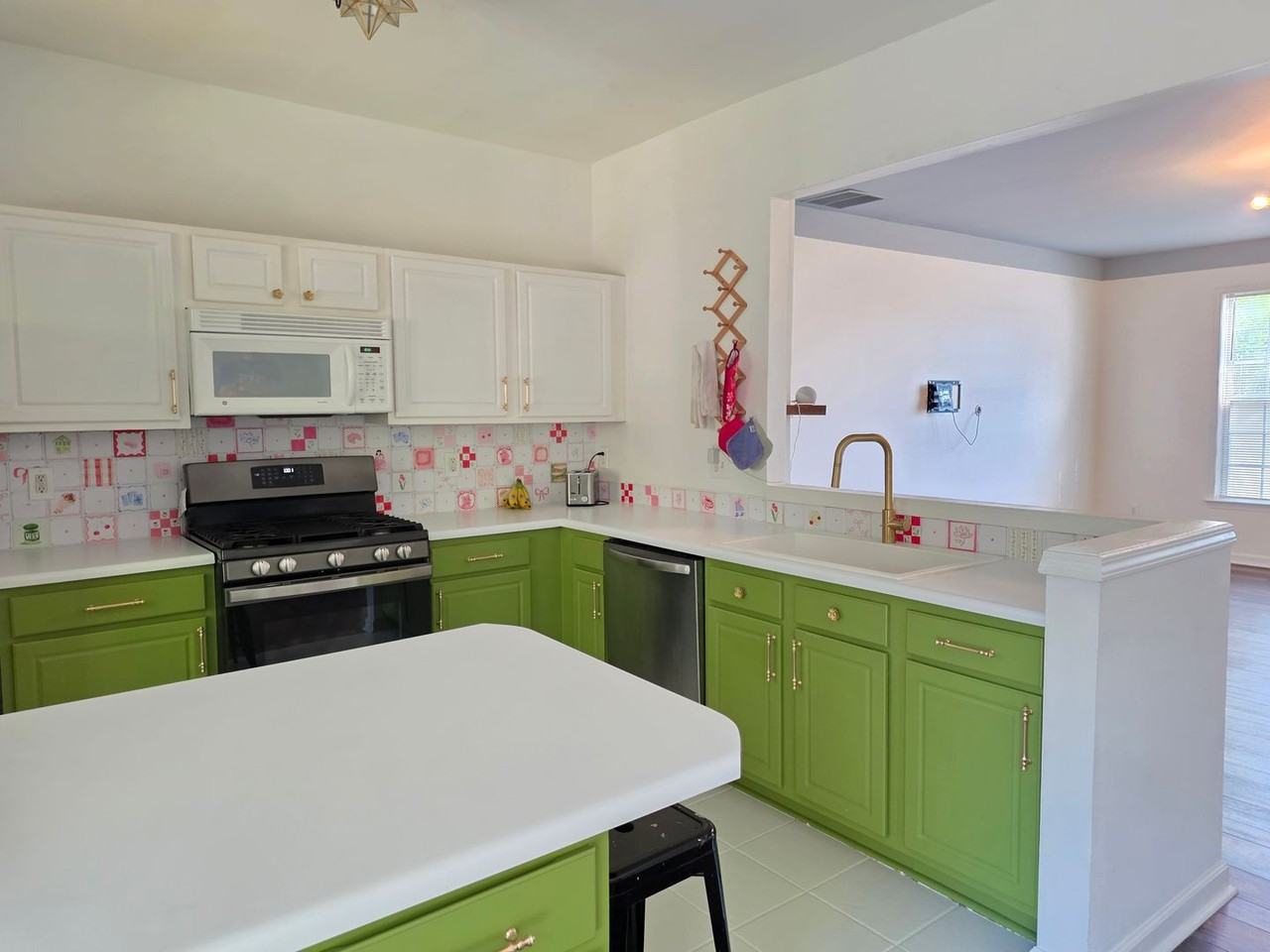 1706 Stanwood Dr Nw - Photo 6 of 15