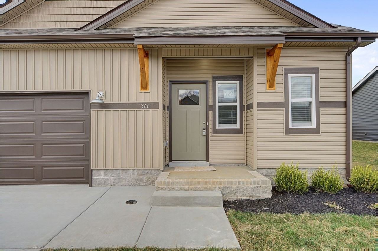 366 Galway Dr - Photo 4 of 29