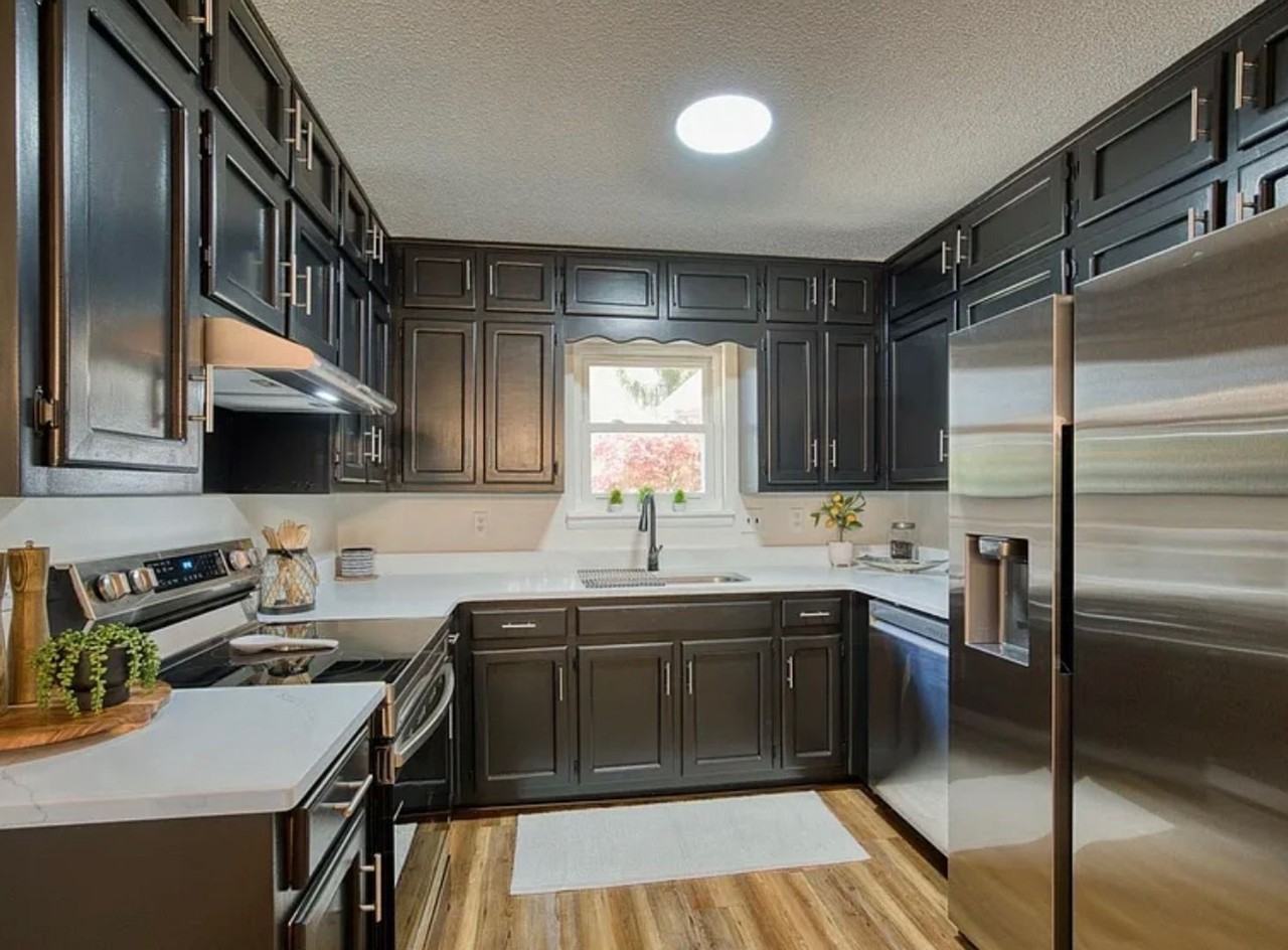 1911 Glen Davis Ln - Photo 5 of 12