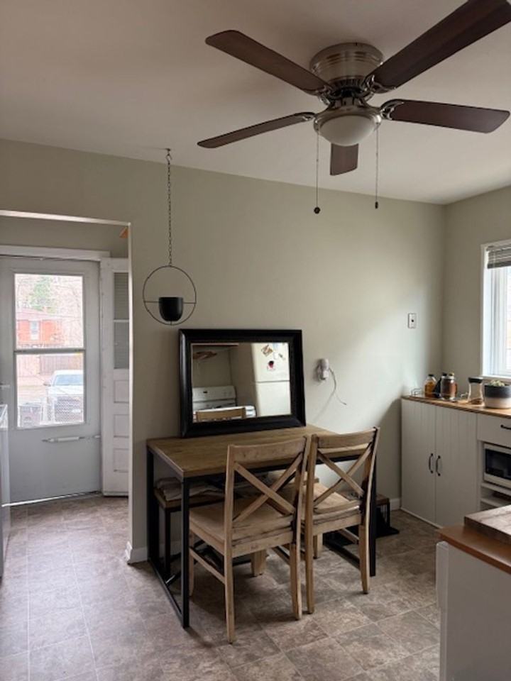 621 1st St - Photo 6 of 22