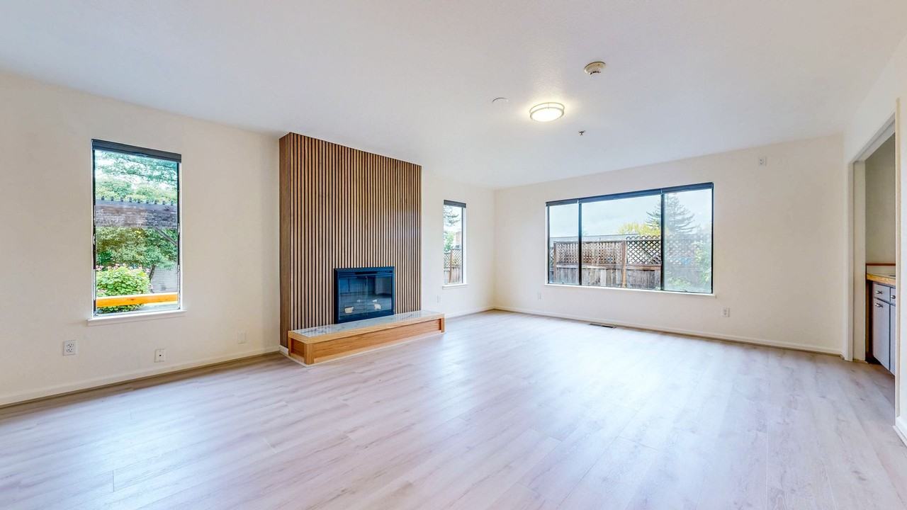 5302 Badger Rd - Photo 5 of 50