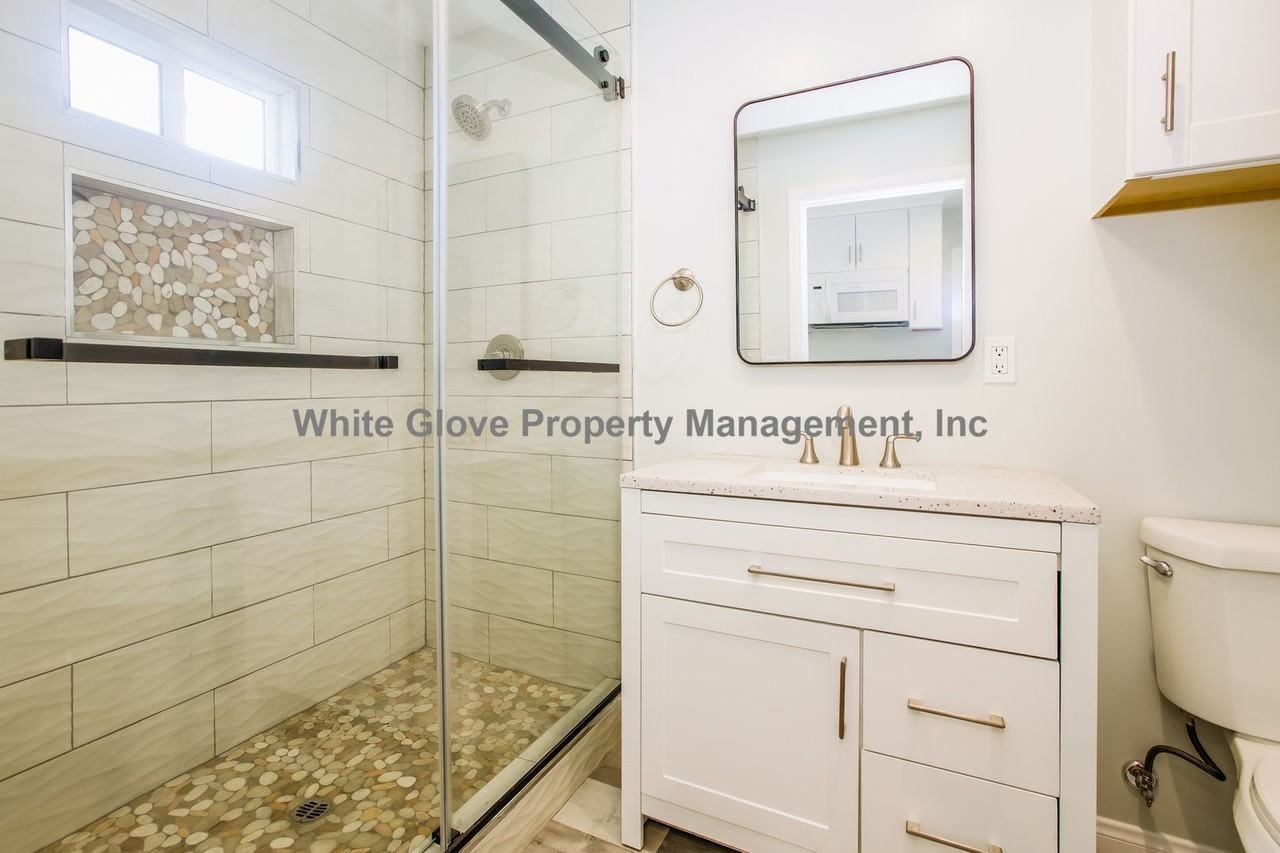 142 N Pritchard Ave - Photo 7 of 9