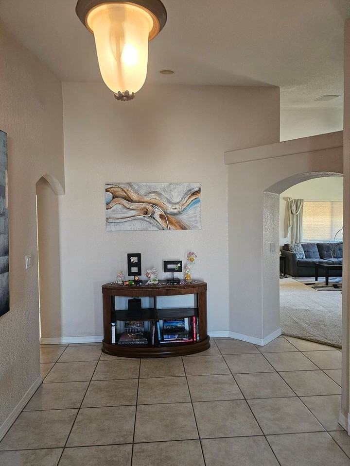 705 Armour Dr - Photo 2 of 17